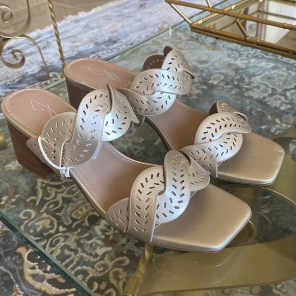 JOIE  WOMEN SANDAL 👡 - Picture 8 of 17